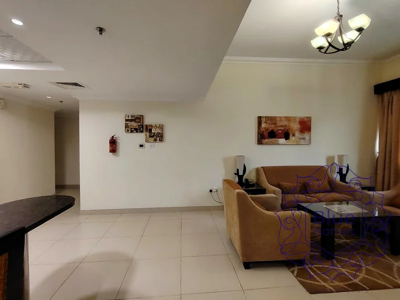 شقة مفروشة بالكامل قرب مترو موي مع واي فاي مجاني 2 غرفة نوم 100 ألف63744893435137112