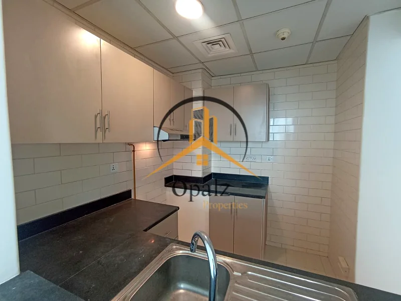 عقار ساخن || سعر جيد || مناسب للعائلة || 1BHK || موقع مميز || اتصل بهامدي63738198723713114