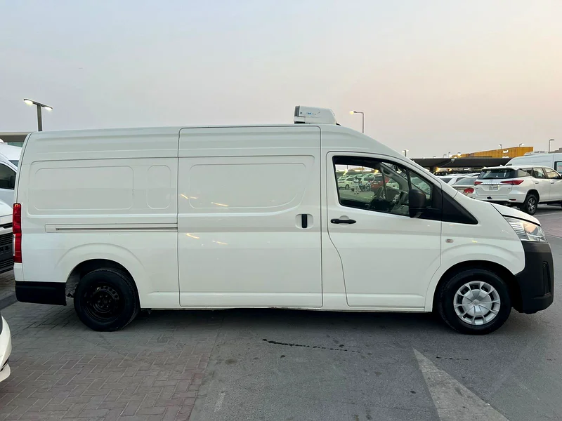 2019 Toyota Hiace Chiller Highroof63484347874946113