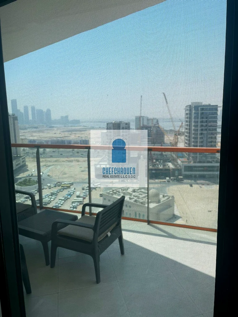 HIGH FLOOR | CREEK VIEW | FLEXIBLE CHEQUES63739920994306112