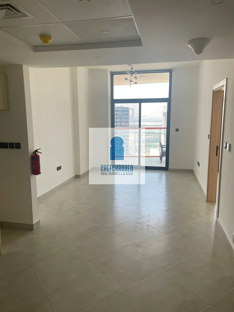 HIGH FLOOR | CREEK VIEW | FLEXIBLE CHEQUES63739920994306110