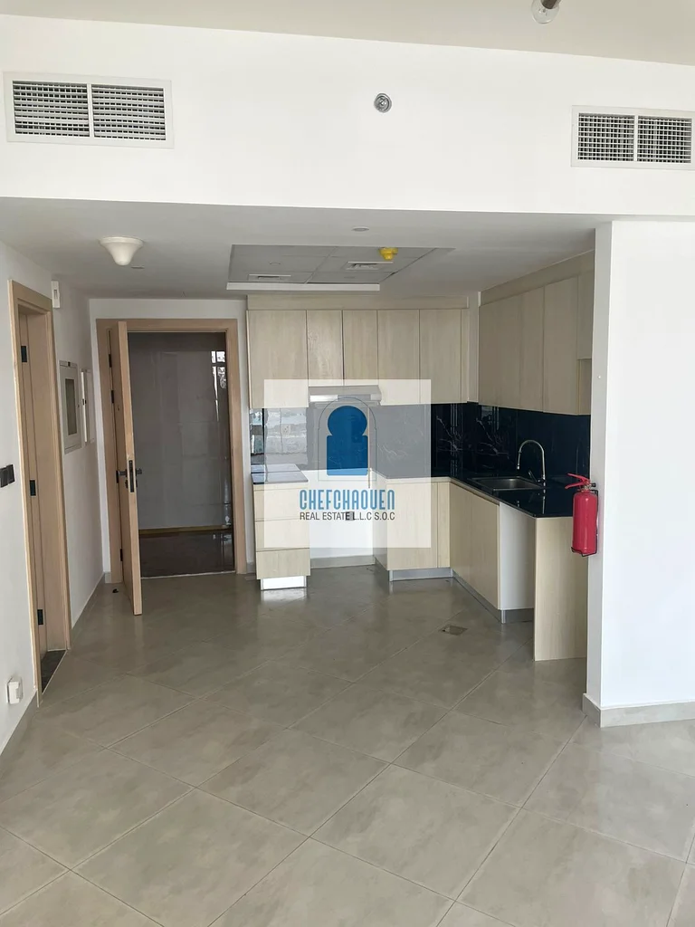 HIGH FLOOR | CREEK VIEW | FLEXIBLE CHEQUES63739920994306111