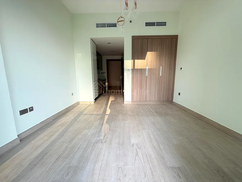 AMAZING LAYOUT || PREMIUM STUDIO || WITH BALCONY63802985684738112