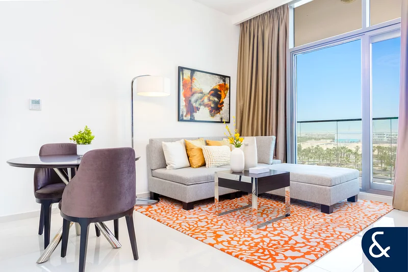 Vacant | Great Location | Modern One-BR63972761664003110