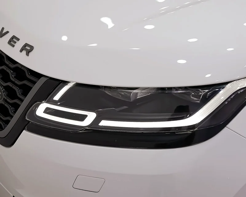 RANGE ROVER VELAR P300 HSE - R/DYNAMIC - 2018 - GCC - FULLY LOADED - EXCELLENT CONDITION63488906923139114