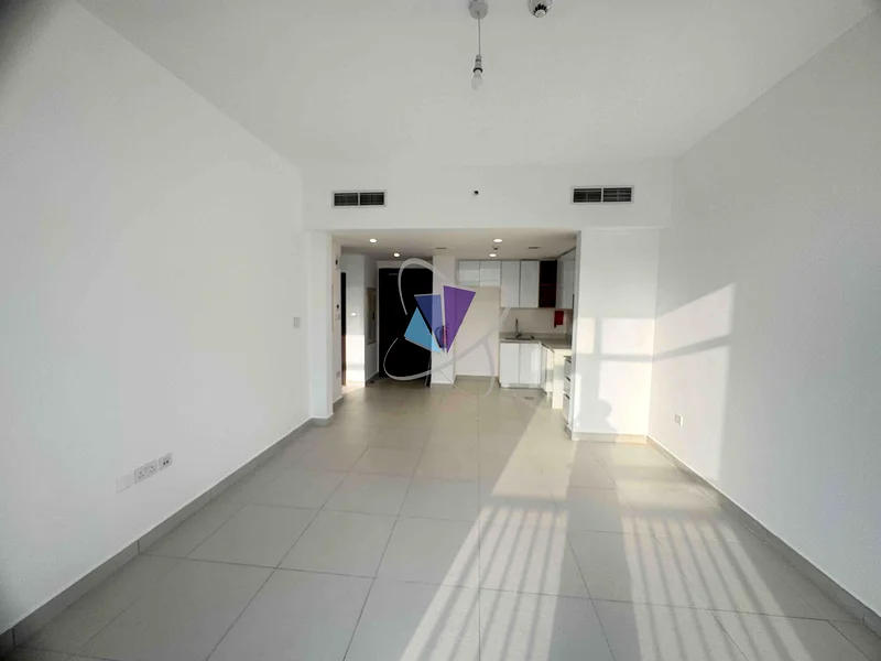 1 Bedroom With Balcony|High Floor| Nearby Beach63845407469058111