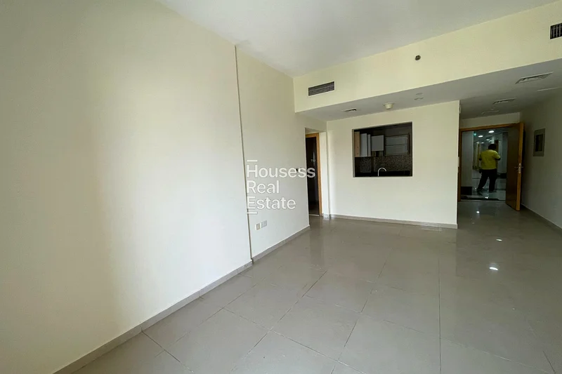 Spacious Size | Near to JSS School | Vacant63778886370307112