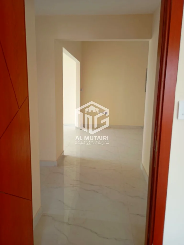 شقة للإيجار - غرفتين نوم وصالة / الصالة مزودة بتكييف مركزي - الغرف مزودة بتكييف سبليت - الجرف 3 (نموذج 407) -63712606482179112