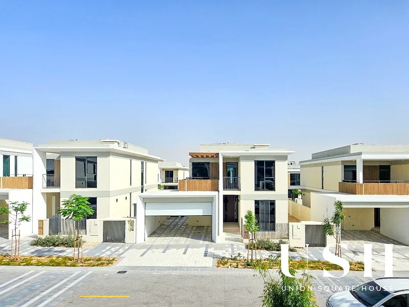 Brand New | Landscaped | Extended Layout | Converted to 5BR | Keys In Hand63735490809987112