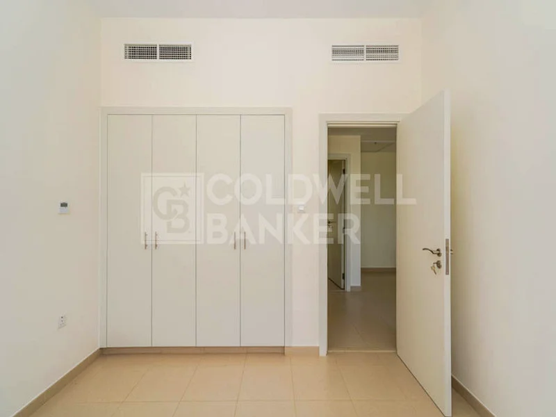 Multiple Units | Spacious | Vacant63736528610819114
