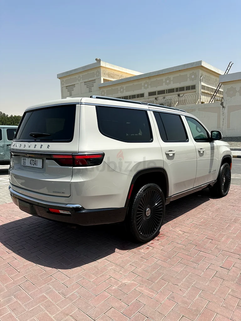 Real Kiloometr , no accident, fullest option63489715304451113