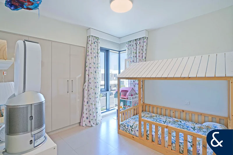 5 Bed Type 3E | Upgraded And Extended | VOT64045900752771114