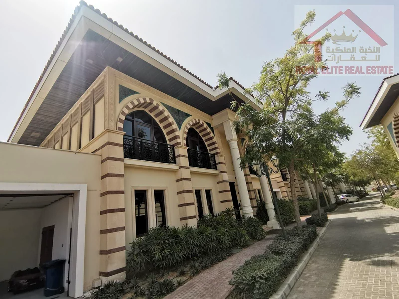 فيلا فاخرة | مؤثثة | شاغرة |64009773768449111