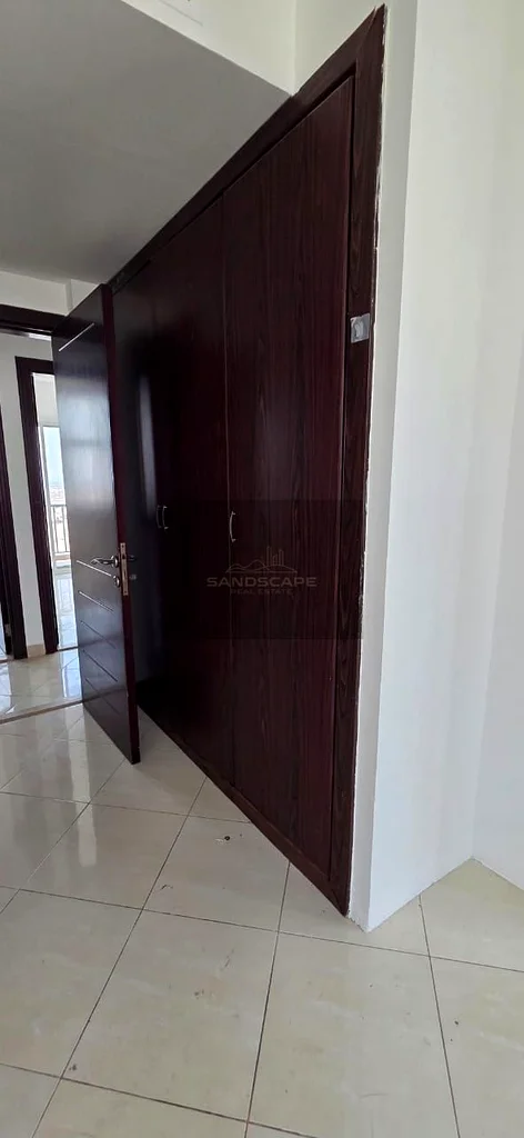 شاغرة | فيلا | ثلاث غرف نوم | صحراء ميدوز 1 | للإيجار.63724786928771110
