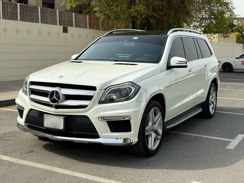 GL 550 4MATIC | Japan Import | 7 Seater | Full Option63488211579265112
