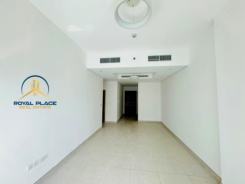 Canal View | Prime location | Vacant | Bright63792244531459112