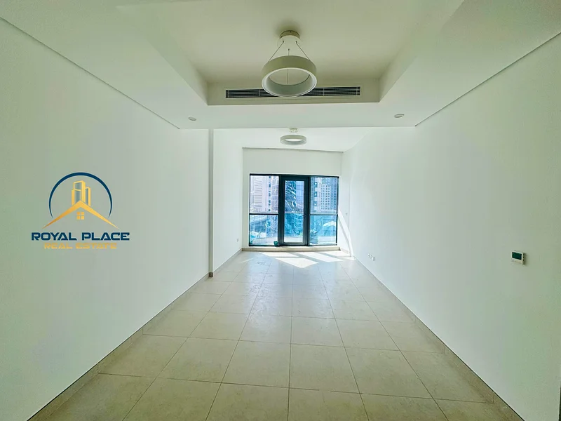 Canal View | Prime location | Vacant | Bright63792244531459110