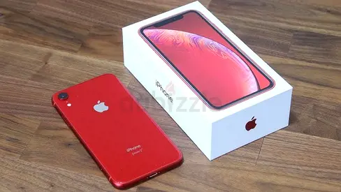 Apple xr 64 gb red