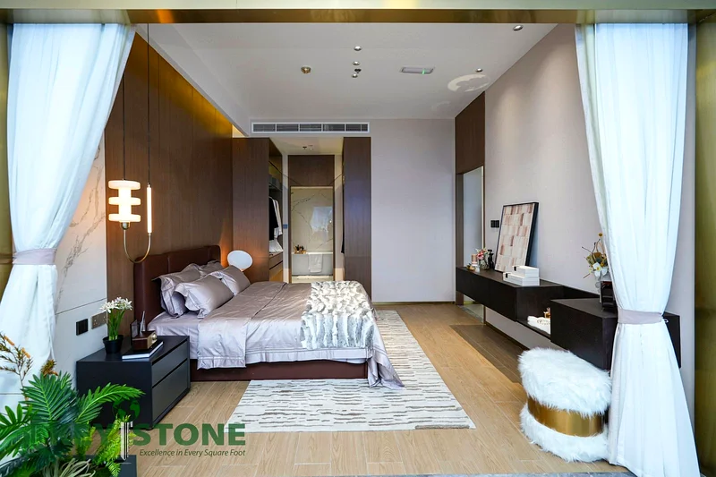 LIMITED INVENTORY //NO COMMISSION //FULLY FITTED-EQUIPPED //NEAR TO DOWNTOWN //HIGH ROI63958287187329112