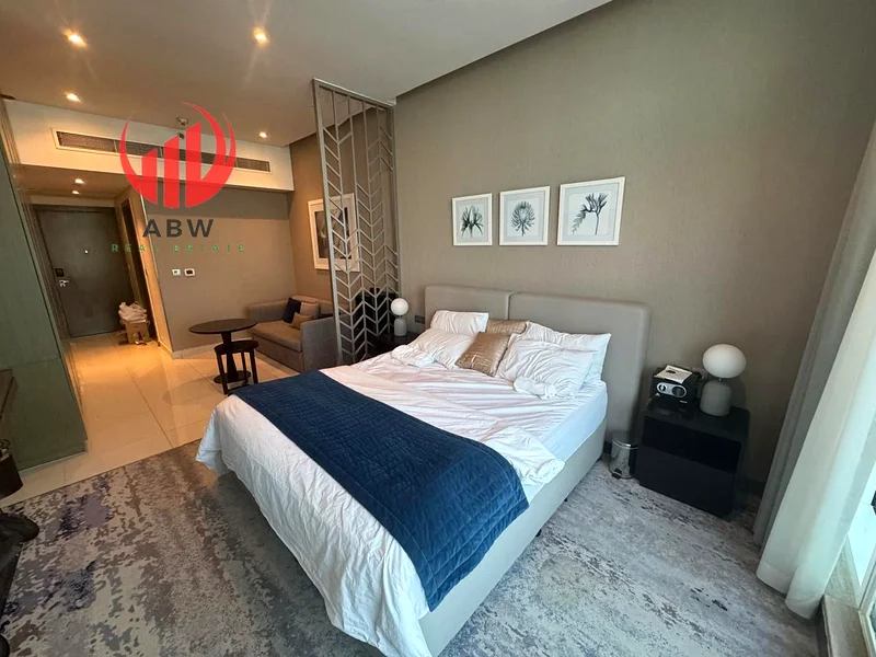 Fully Set Up | Vacant | Balcony with Canal View63795306411906110