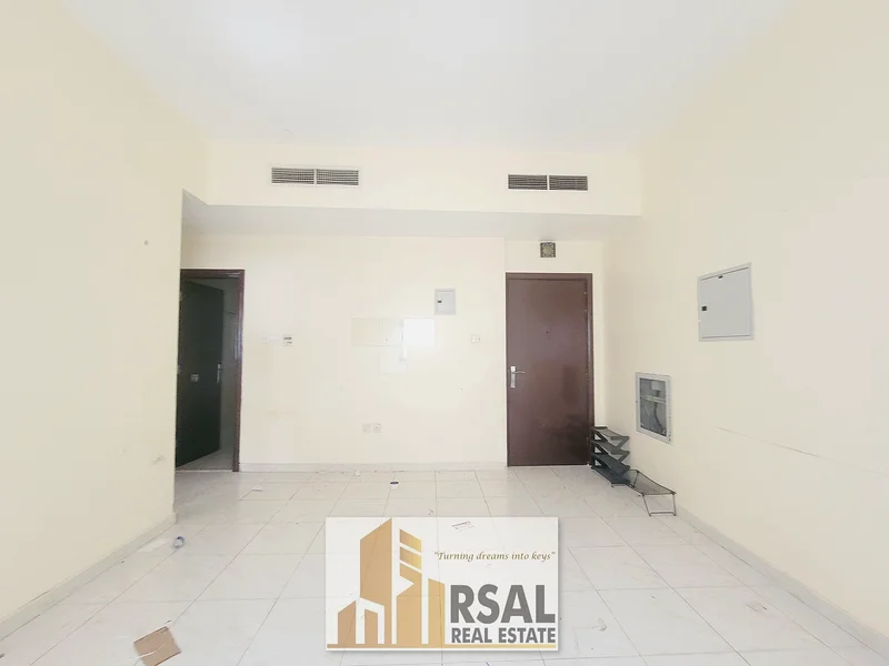 Biggest Size Apartment 1 Bedroom Hall// for family// Very Easy Exit to 311 // prime location63703083464451112