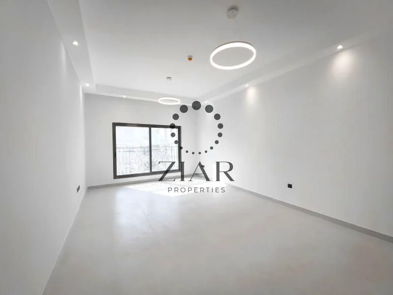 شقة واسعة مكونة من غرفتي نوم للإيجار | شبه مؤثثة مع شرفة63763194643842112