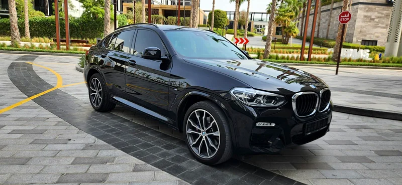 2019-BMW X4 X-Drive 30i with M Package -Excellent Condition-Full Service History -1 Year warranty63484819861634111