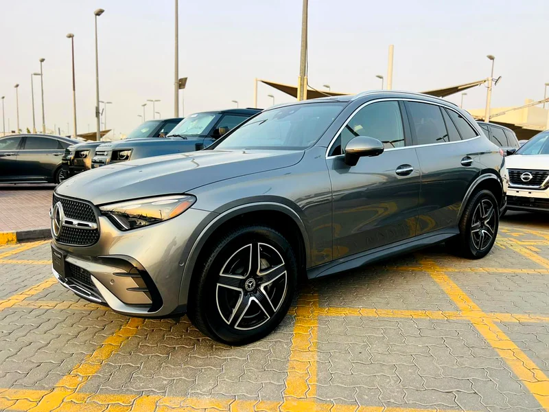 GLC 300 AMG63488246091777111
