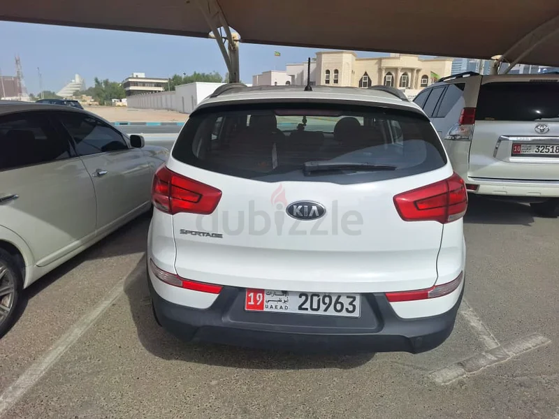 Abu dhabi/Corniche/capital plaza63489132332289112