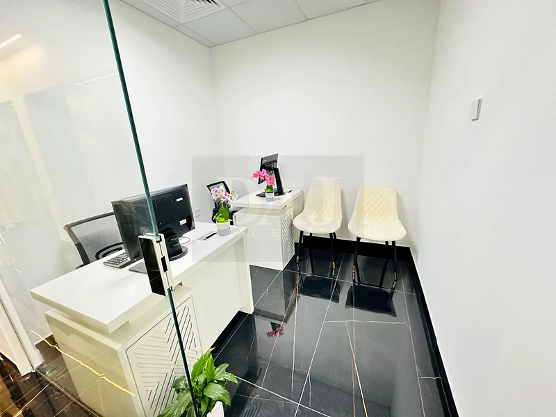 Stylish Office | Free Utilities | Bank Account Assistance63619929384577113