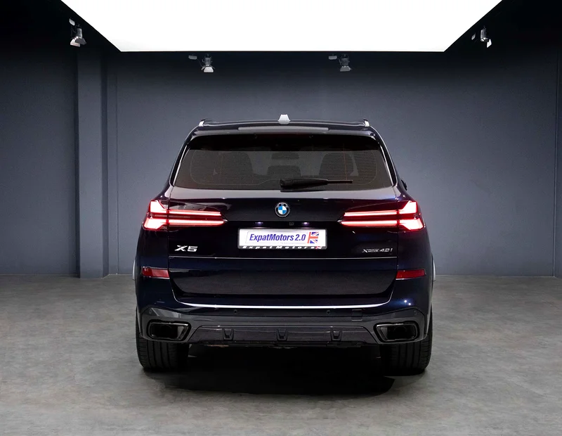 عرض صيفي خاص • 6,525x60 • دفعة أولى 0% • سيارة BMW X5 40i موديل 2024 بلس م سبورت • مع ضمان وصيانة بي إم دبليو63484910673281113