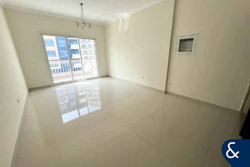 جاهز للانتقال | غرفة نوم واحدة | عرجان63765284233091111