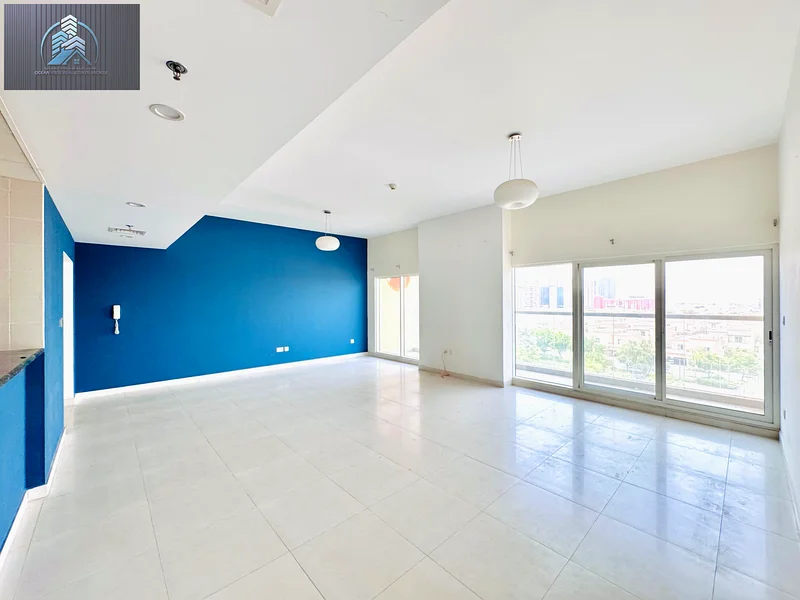 3BHK + maid room | Hug size | prime location63747260219906111