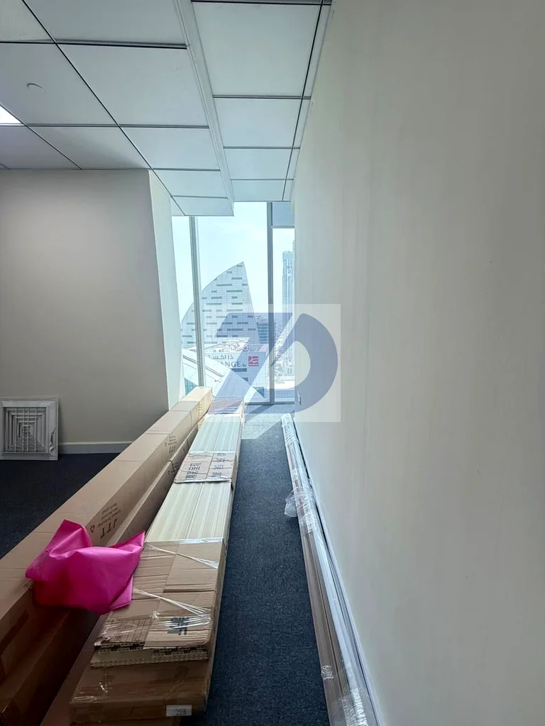 BUSINESS CENTRE | 1121 sq ft | SPACIOUS |63618982245763114