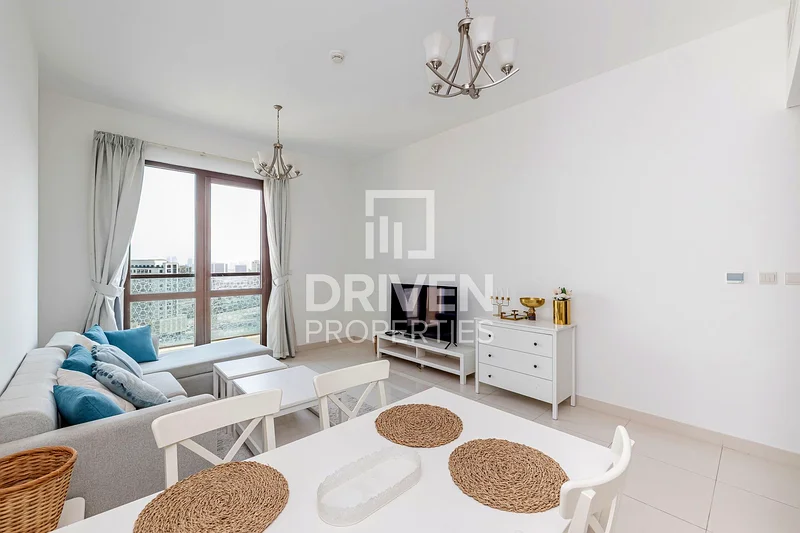 Well Maintained and Bright | Ready to Move In63740397031810112