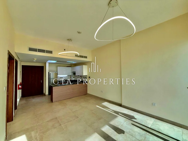 1BR | Next to Metro | Azizi Shaista63761924194946114