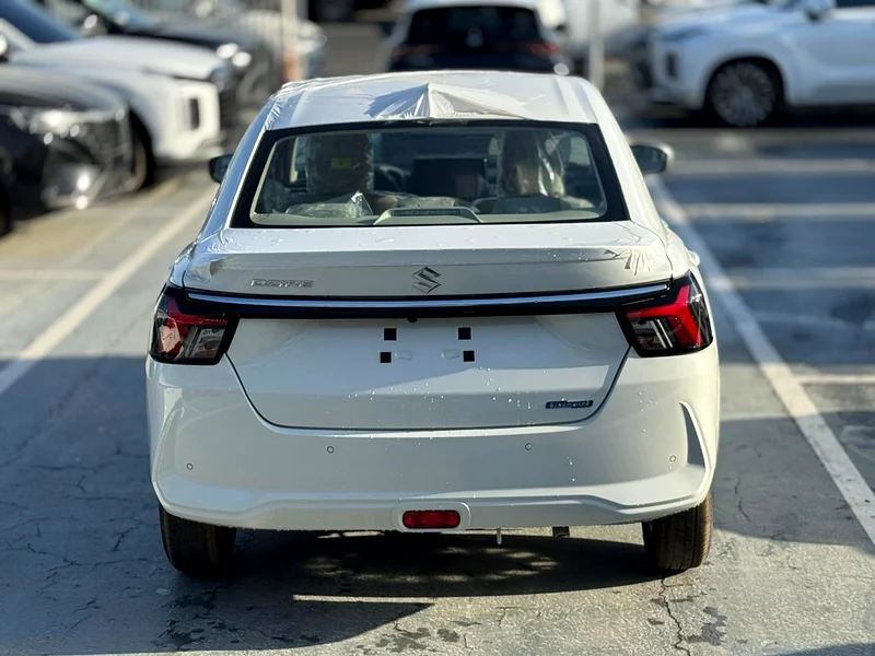 GLX 1.2L Hybrid 2025 Model Export Price @ 43,500 AED63490757198722113