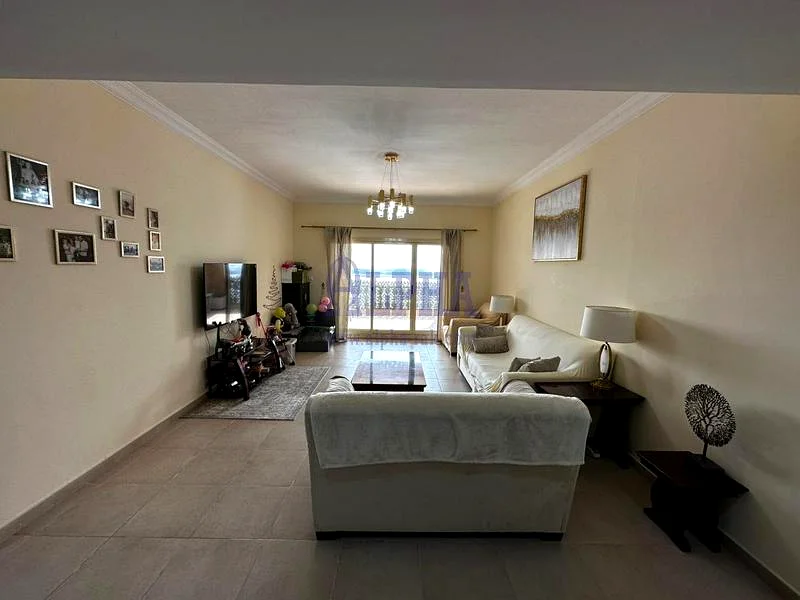 Overlooking Marina | 2 BR Furnished for Sale63859929641091112