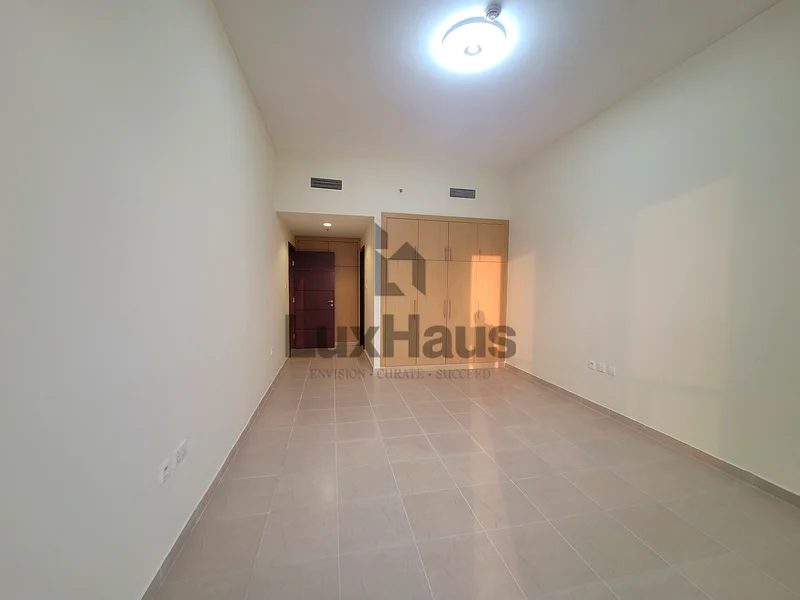 Big Layout | Bright Unit | Well Maintained64029003286147113