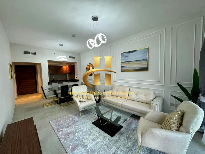 مؤثث بالكامل | طابق عالٍ | واسع63798416287235110