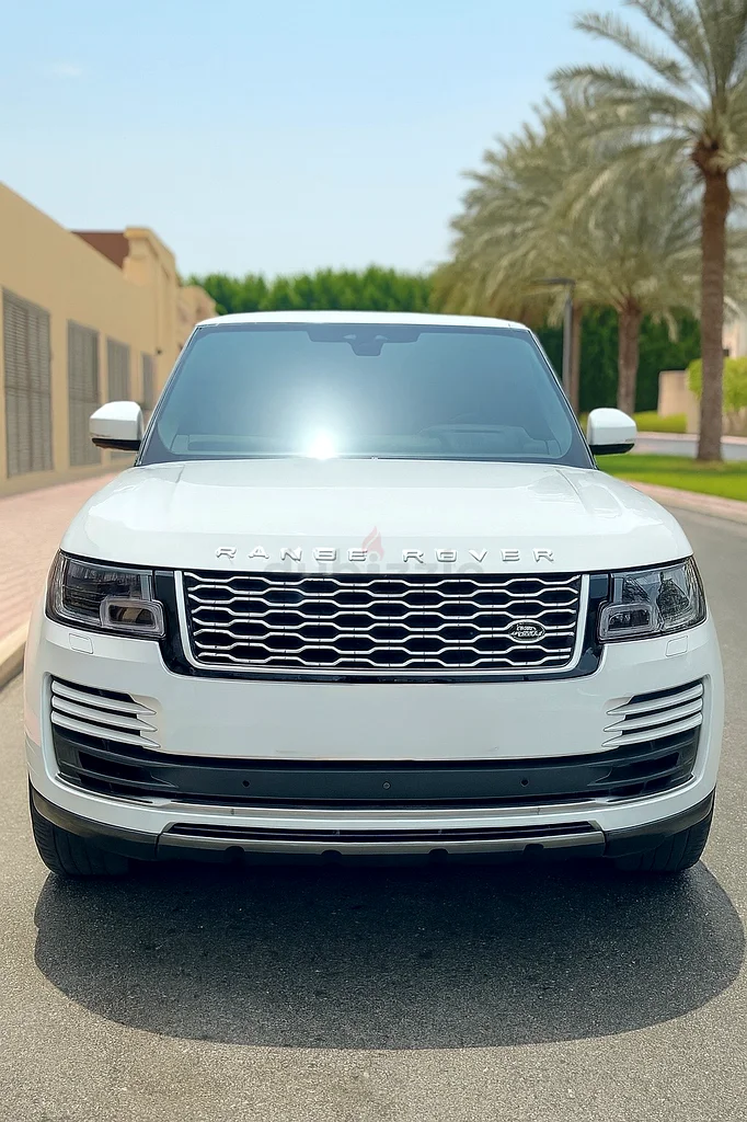 For Sale: 2016 Range Rover Autobiography – GCC Spec – Fully Upgraded to New Model63482902219394111