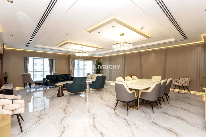 إطلالات خلابة على النخيل والبحر | طابق عالي64041372834947114