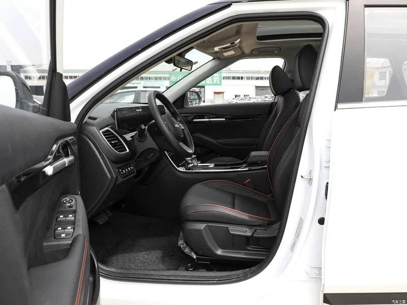 Kia Seltos 2025 – 1.5L CVT Deluxe Edition63489166345475114