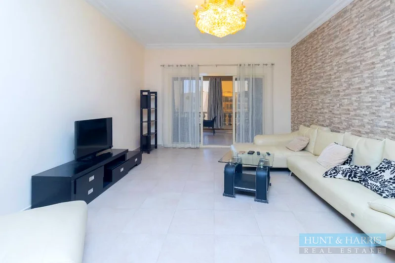 2 Bedrooms in Al Hamra for Sale - High Floor - Massive Terrace63859929586947111