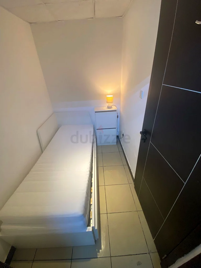 Apartment: Direct From Owner - En suite very small room for rent in ...