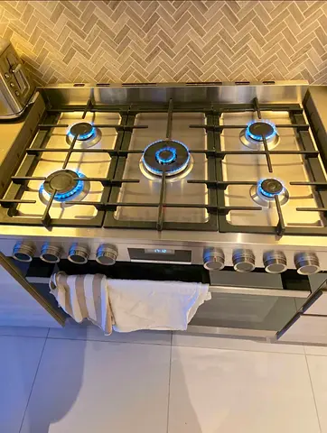 Bosch Series 8 Model Gas Cooking Range 90CM