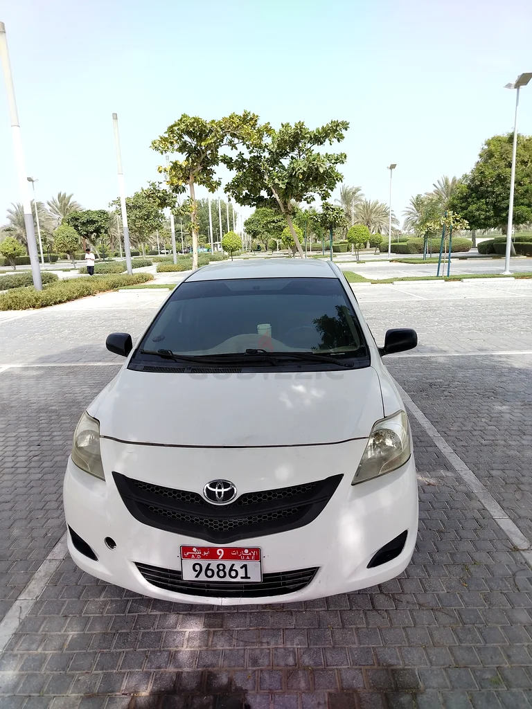 Toyota Yaris 200863484725645955112