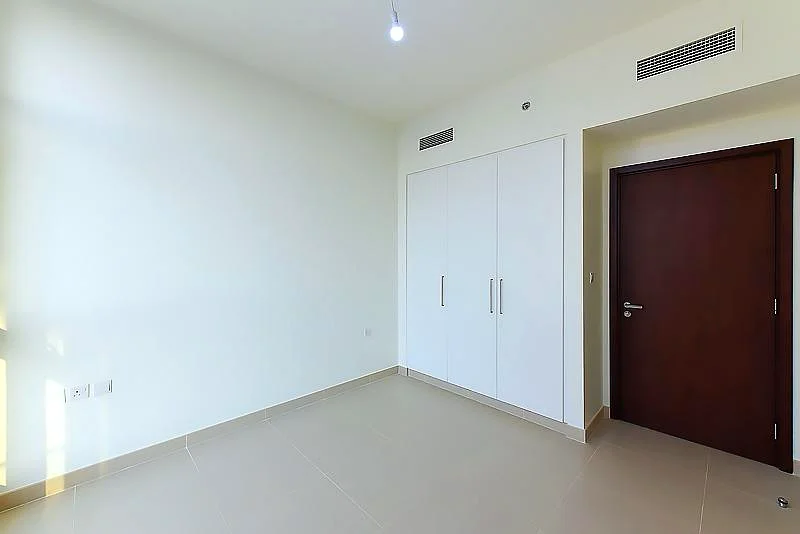 3BR + M | Pool and Park View | Vacant63754524924547114