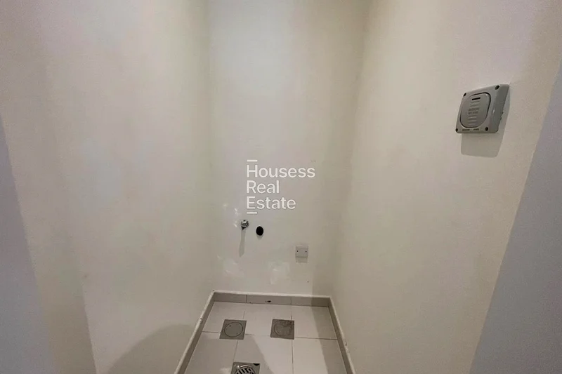واسعة / 3 غرف نوم مع غرفة خادمة (التصميم الأكثر طلبًا R2MB)63654981782659113