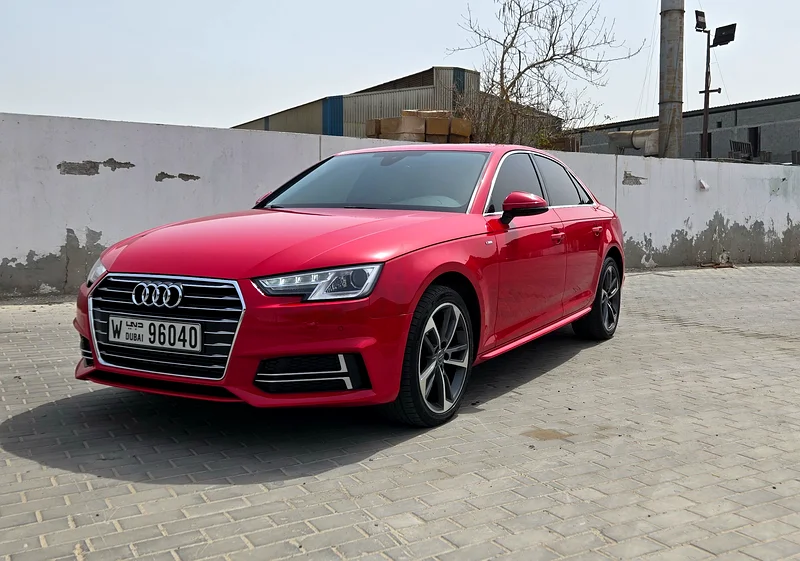 Audi A4 4 cylinder Turbo S-Line63481744547969110